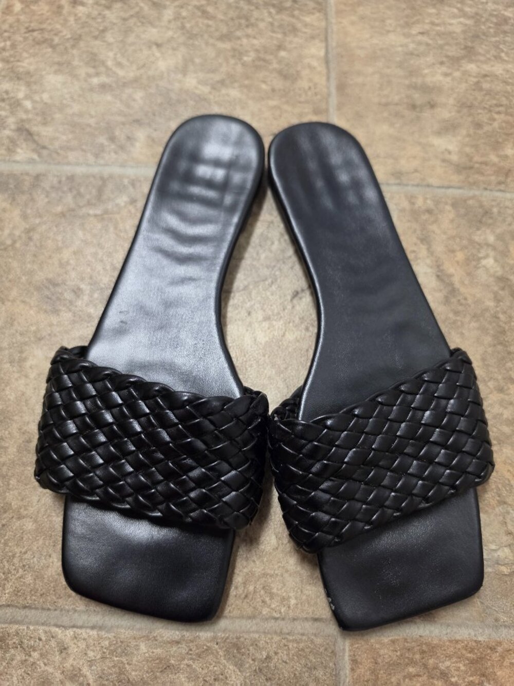 Women's Braided Wide Strap Flat Sandals, size 40EU ~ size 9US